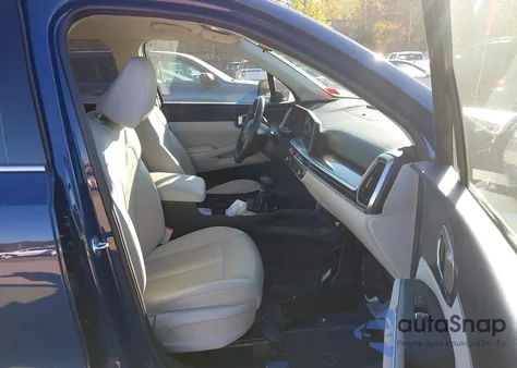 2024 Kia Sorento S from USA, damaged, VIN 5XYRLDJC2RG304808